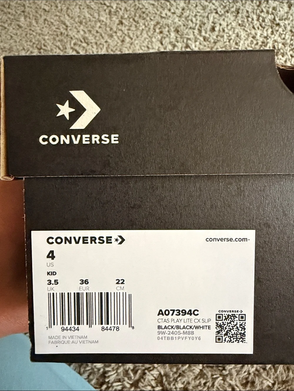 Kids Black converse Slip-On waterproof Sneakers size 4. New in box